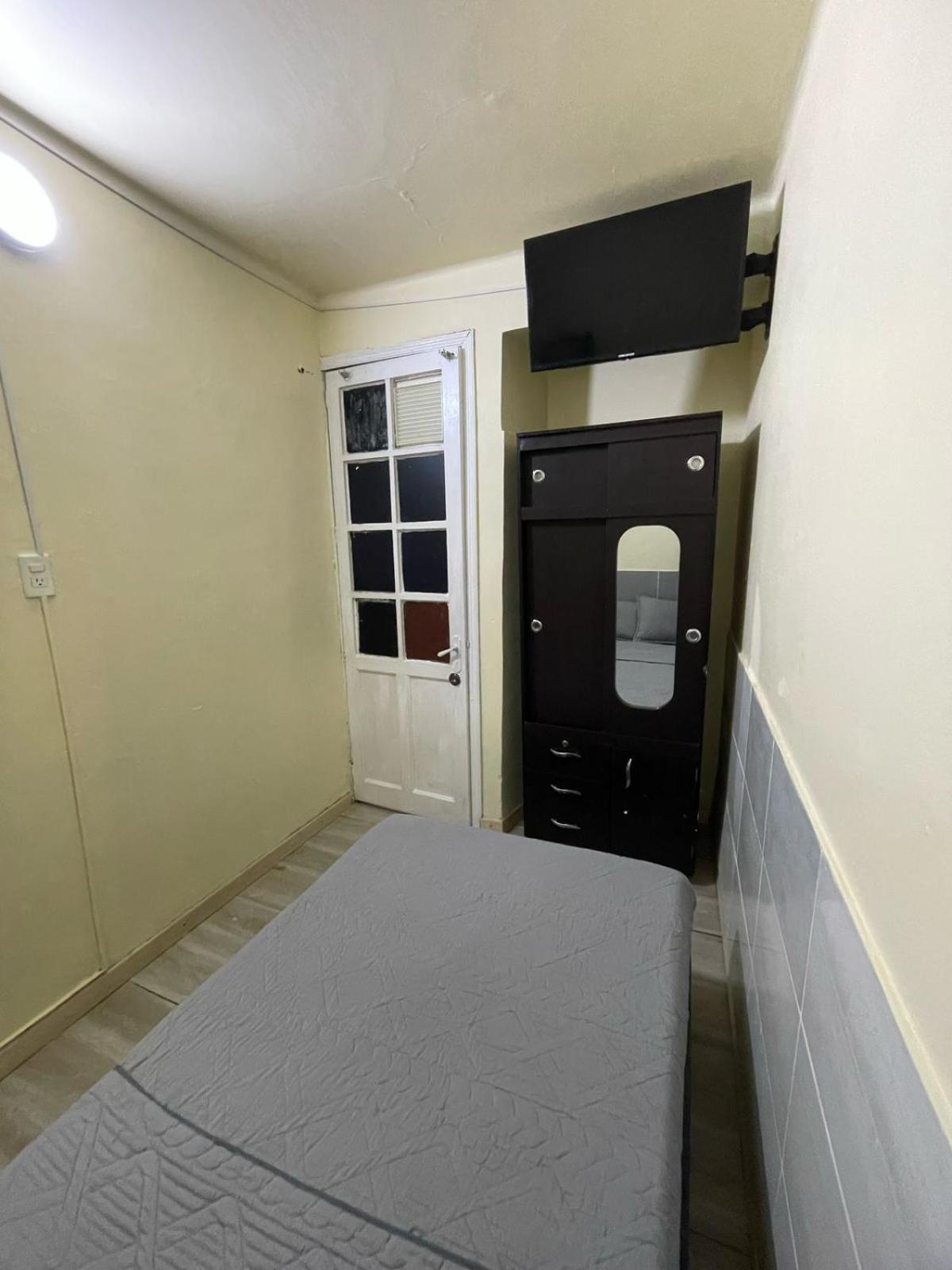 Hostel Quinta Camacho Богота Экстерьер фото
